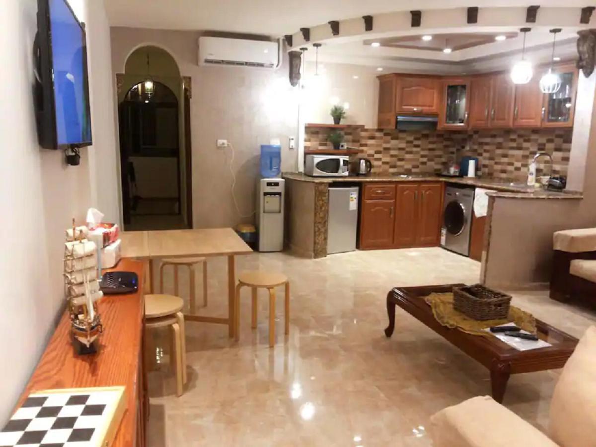 Khirfan Crown Houses -Downtown Amman Esterno foto